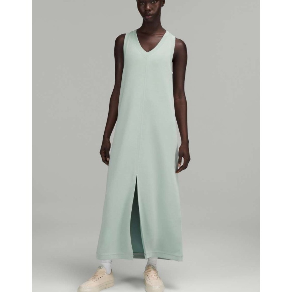 Lululemon Ease of it All V-Neck Midi Dress Softstreme in Silver Blue sz 8